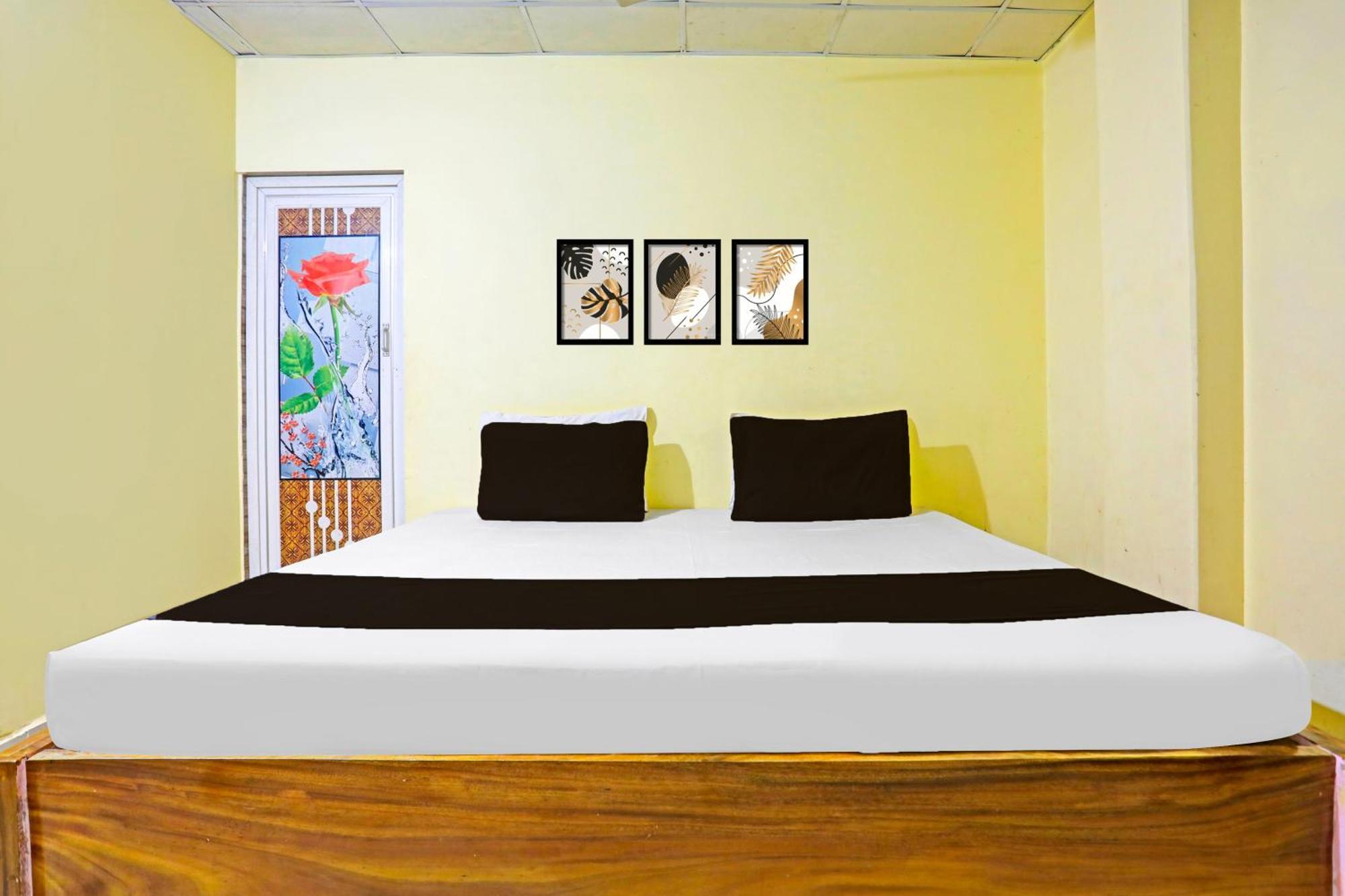 Hotel O Payal Palace Kendrapara Kültér fotó